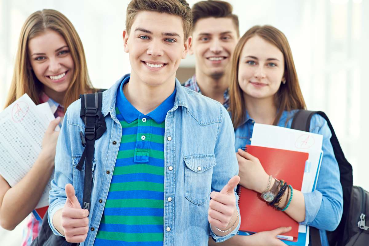 نقش خانواده در موفقیت دانشآموزان کنکوری